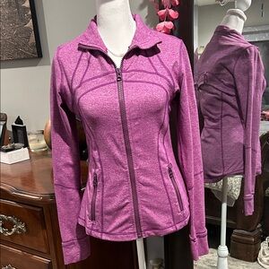 Women’s Athletic Zip-Up Jacket in Heather Magenta